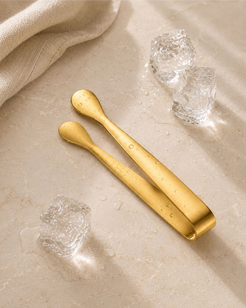 Pegador de gelo dourado